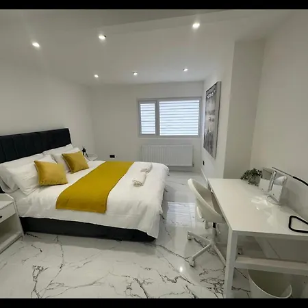 Entire Home In Nottingham For Family, Friends And Contractors Exterior foto