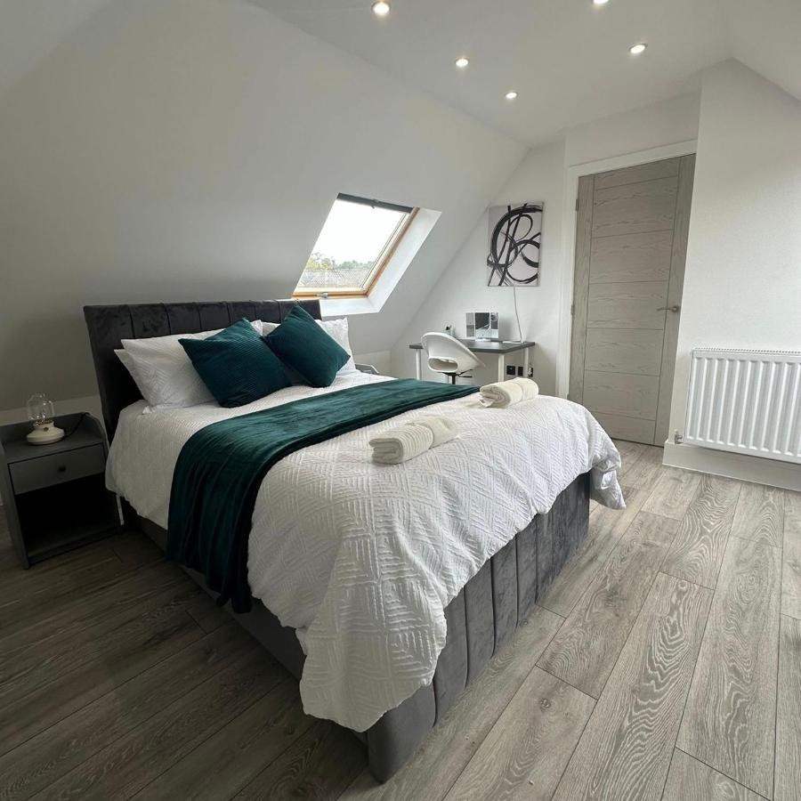 Vakantiehuis Entire In For Family, Friends And Contractors