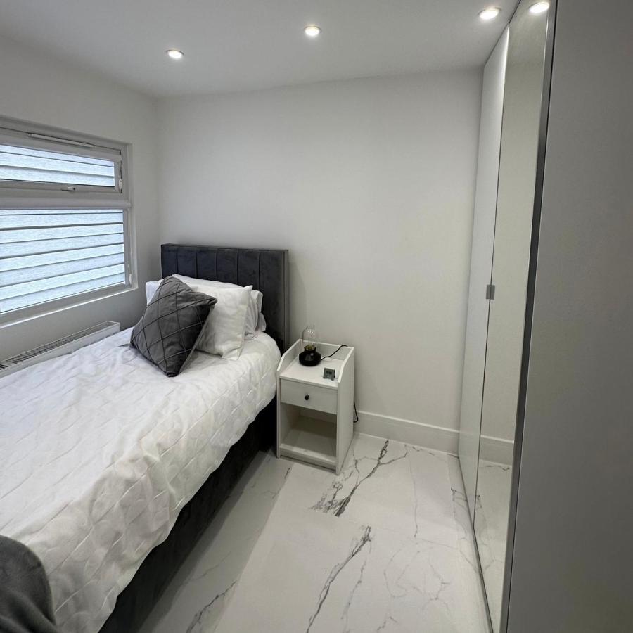 Vakantiehuis Entire In For Family, Friends And Contractors Nottingham